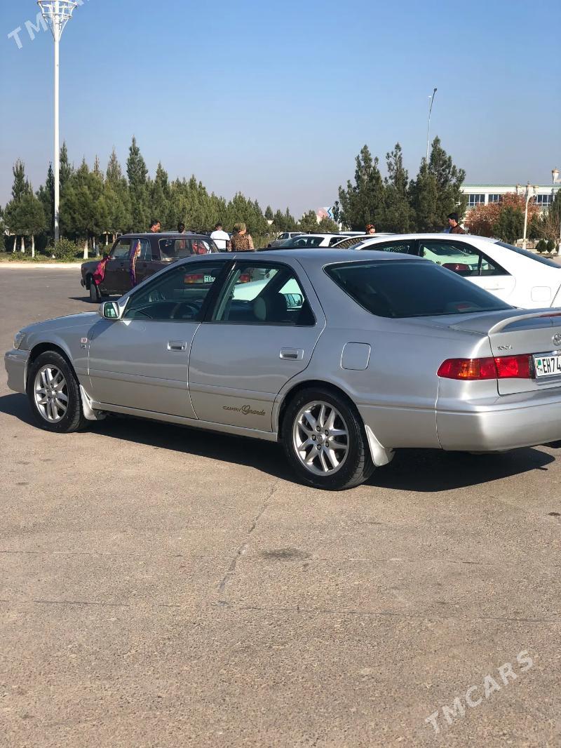 Toyota Camry 2001 - 176 000 TMT - Мары - img 3