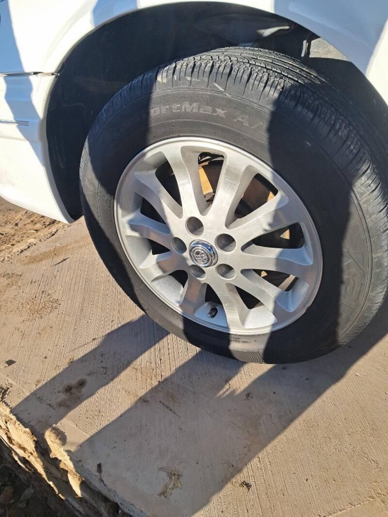 Brosga R16 lyk disga 5 500 TMT - Акдепе - img 1