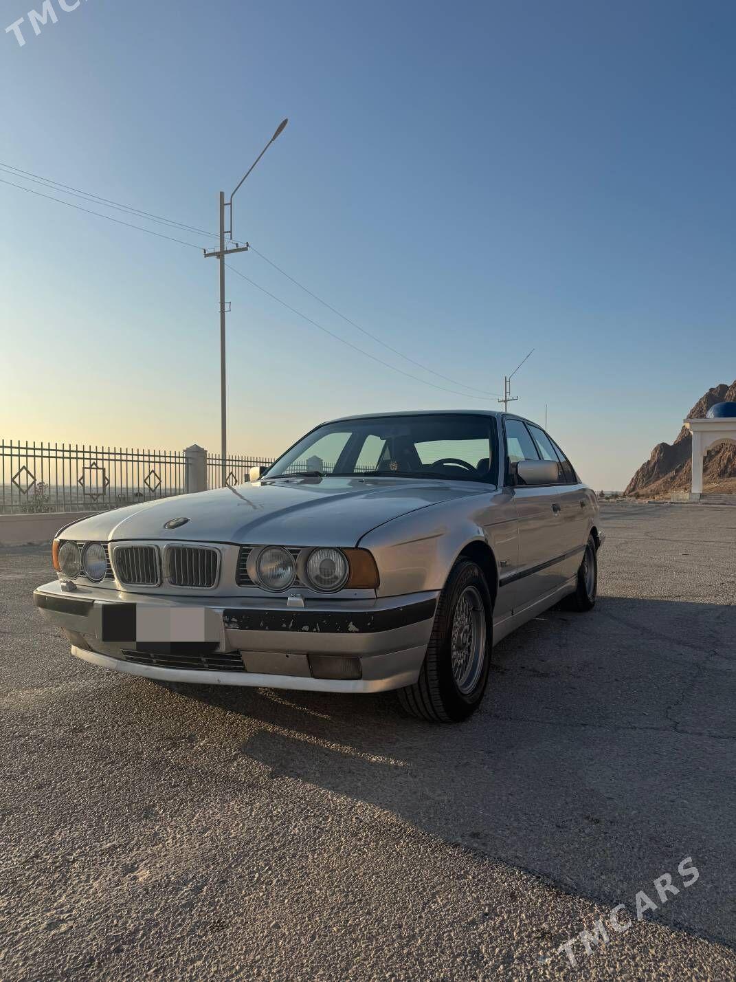 BMW 525 1992 - 55 000 TMT - Балканабат - img 5