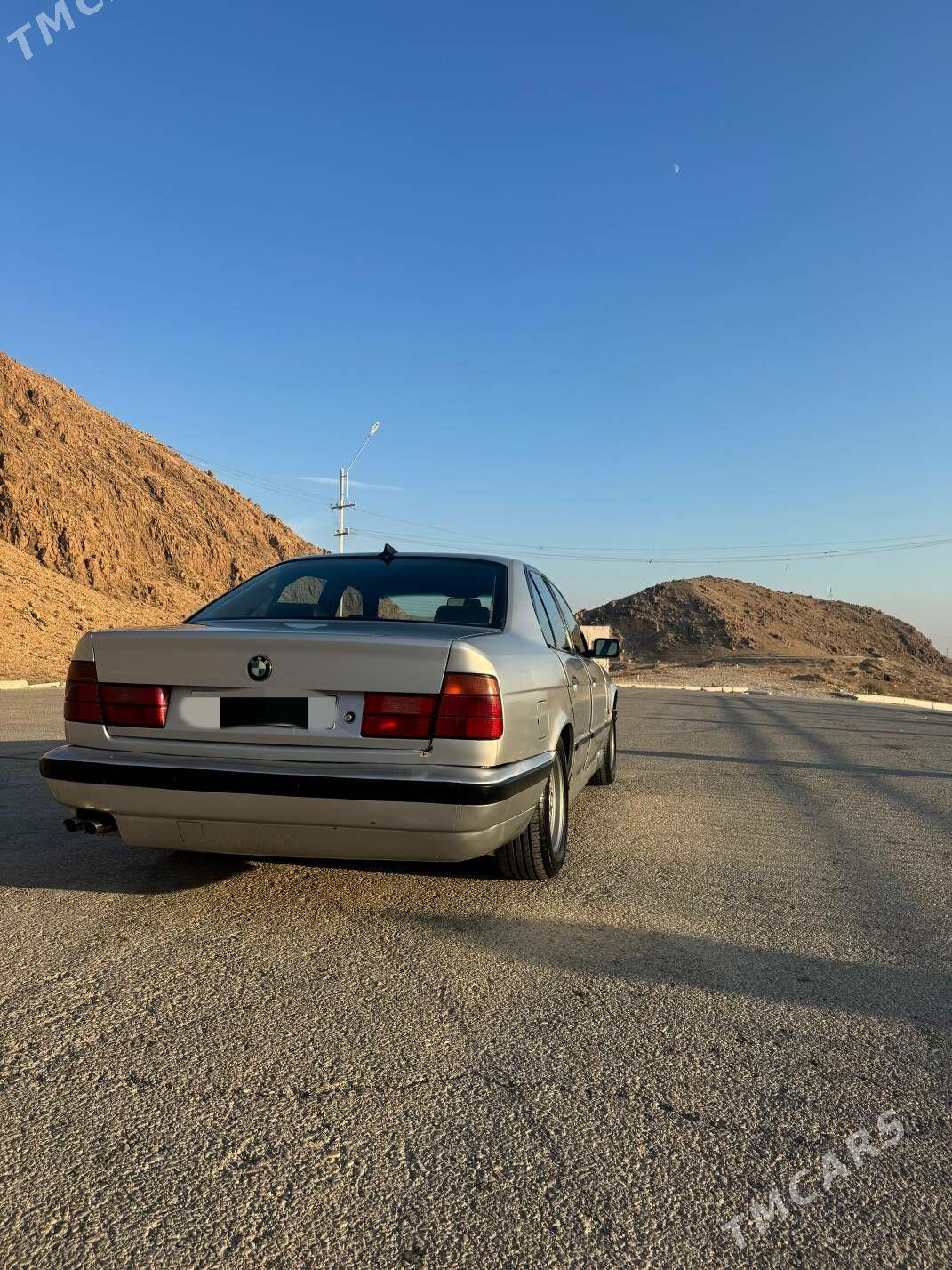 BMW 525 1992 - 55 000 TMT - Балканабат - img 3