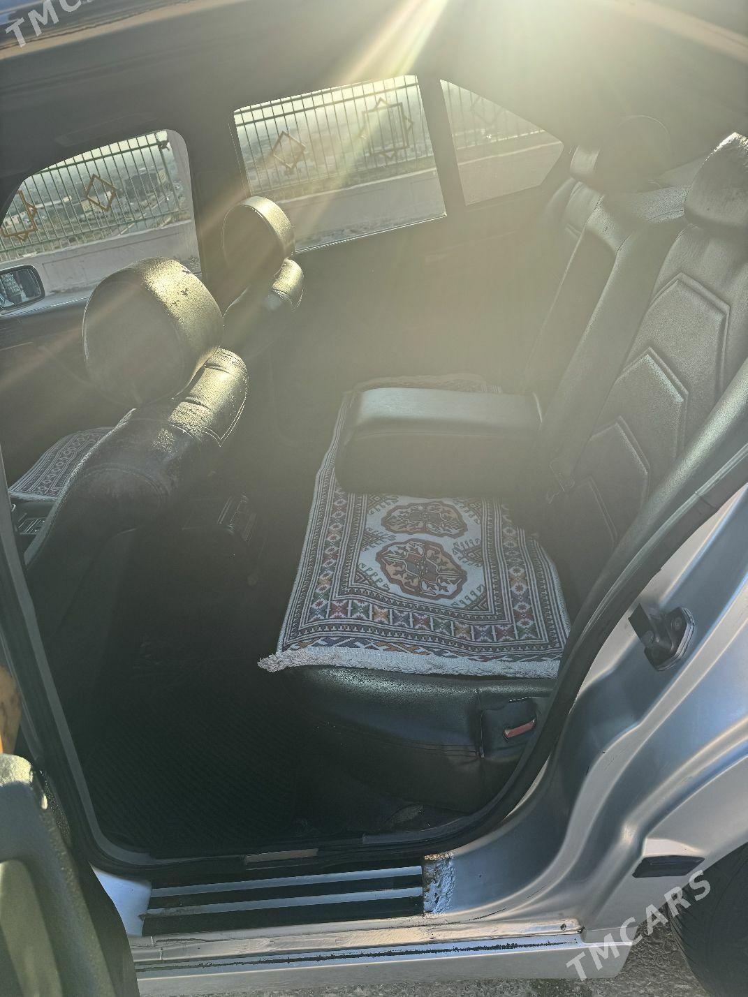 BMW 525 1992 - 55 000 TMT - Балканабат - img 8