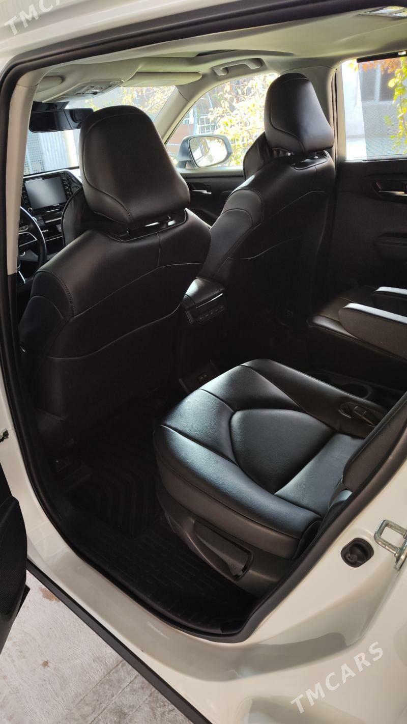 Toyota Highlander 2022 - 520 000 TMT - Байрамали - img 7