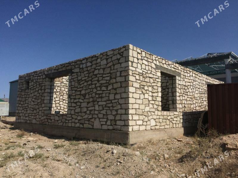 Boýy galdyrylan ýer - Balkanabat - img 5