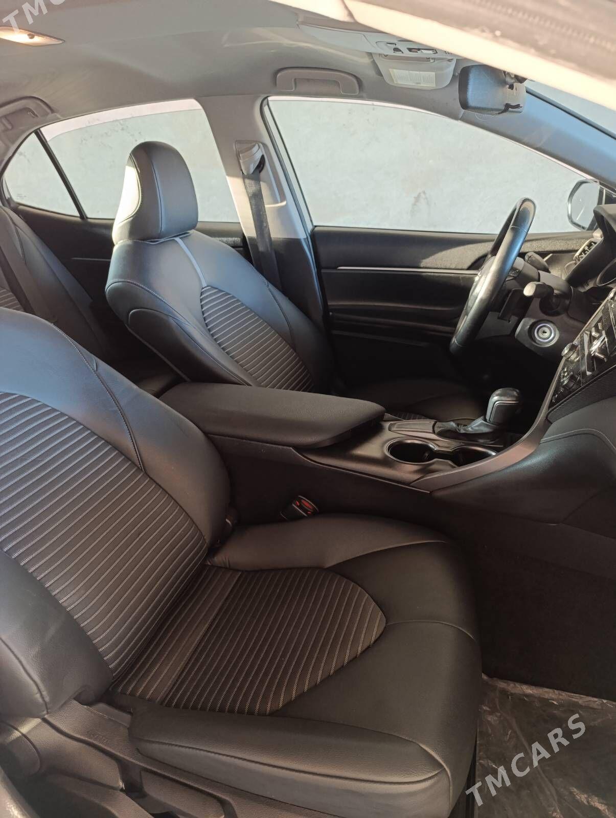 Toyota Camry 2022 - 360 000 TMT - Туркменабат - img 4