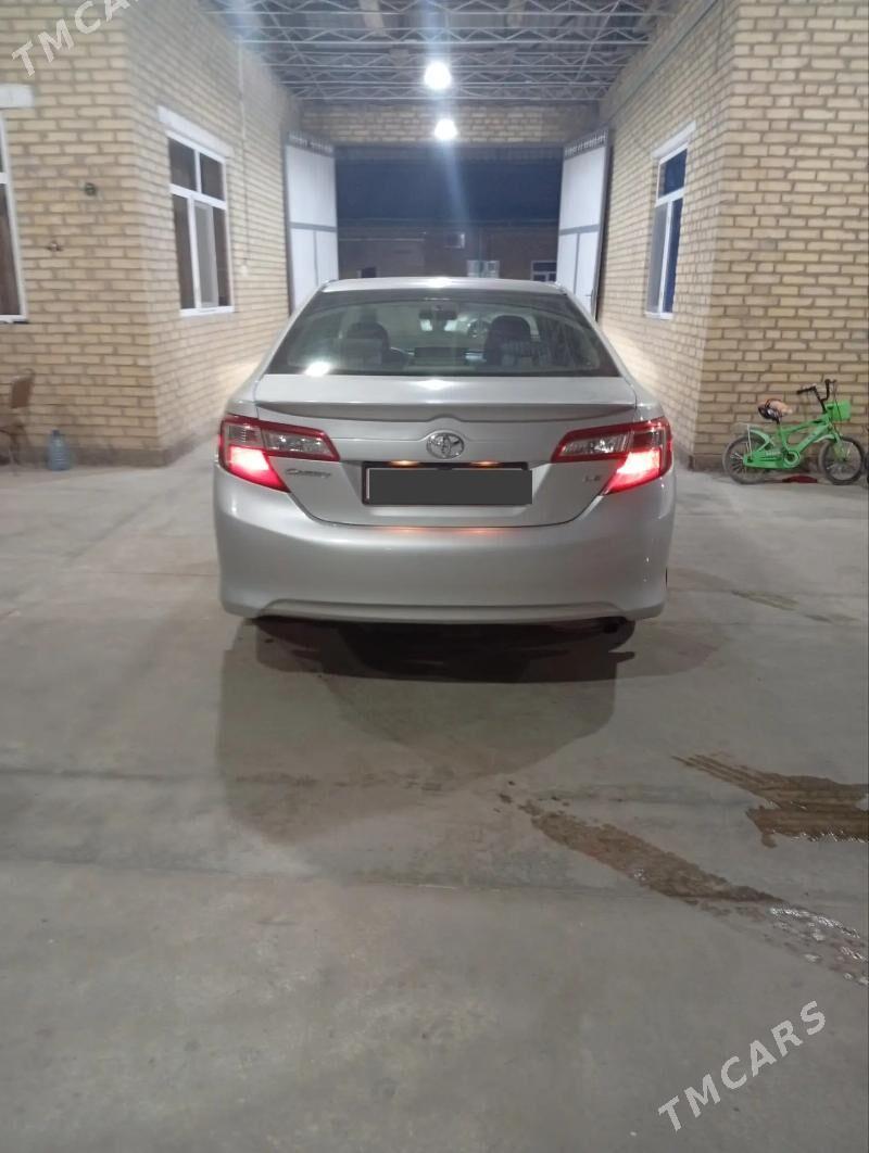 Toyota Camry 2012 - 240 000 TMT - Туркменабат - img 6