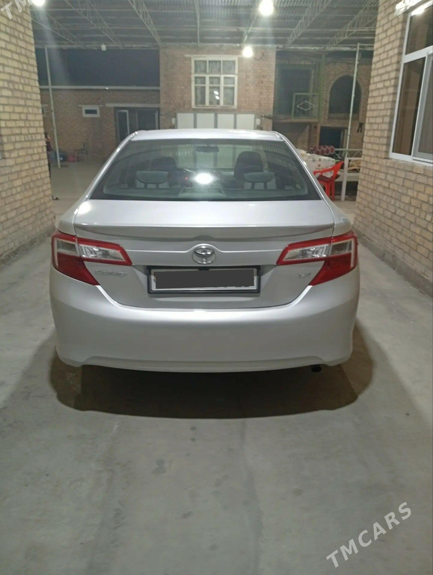 Toyota Camry 2012 - 240 000 TMT - Туркменабат - img 4