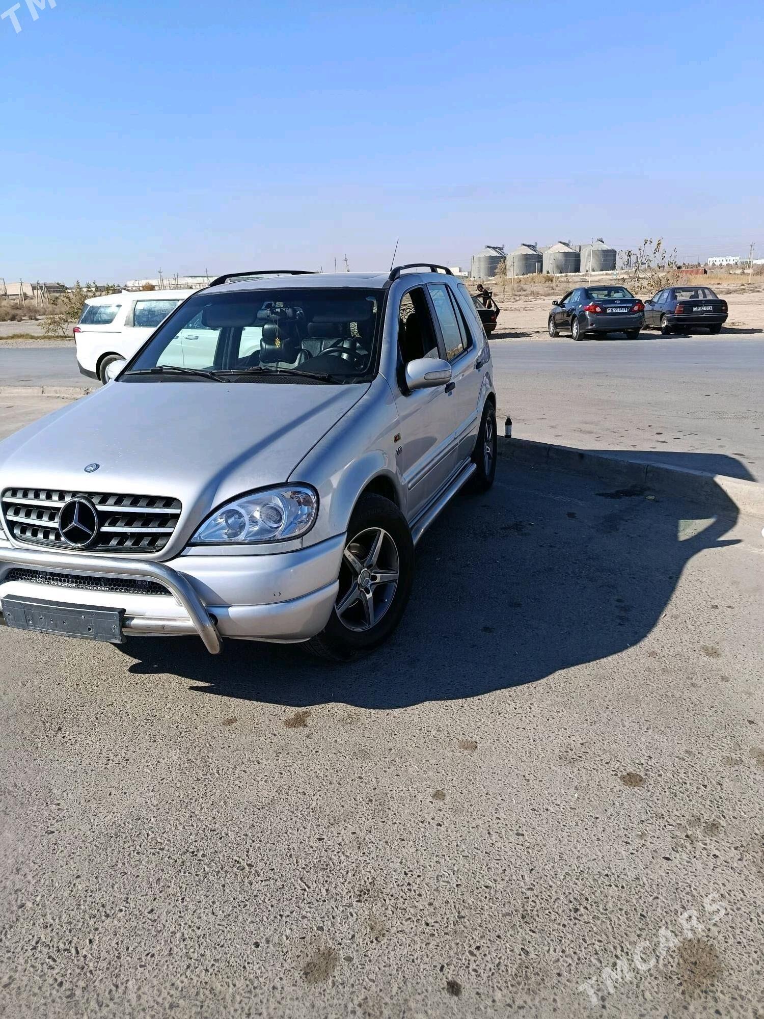 Mercedes-Benz ML400 1999 - 85 000 TMT - Туркменабат - img 7