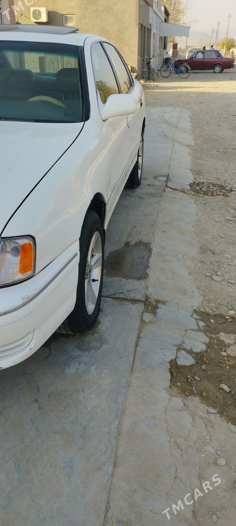 Toyota Avalon 1998 - 140 000 TMT - Тагтабазар - img 2