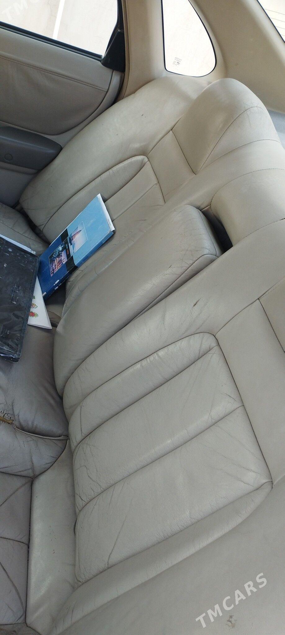 Toyota Avalon 1998 - 140 000 TMT - Тагтабазар - img 4