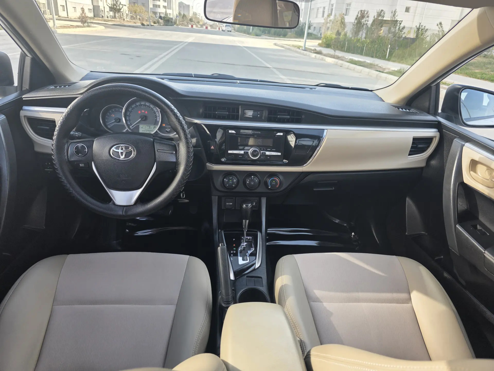 Toyota Corolla 2015 - 285 000 TMT - Aşgabat - img 9
