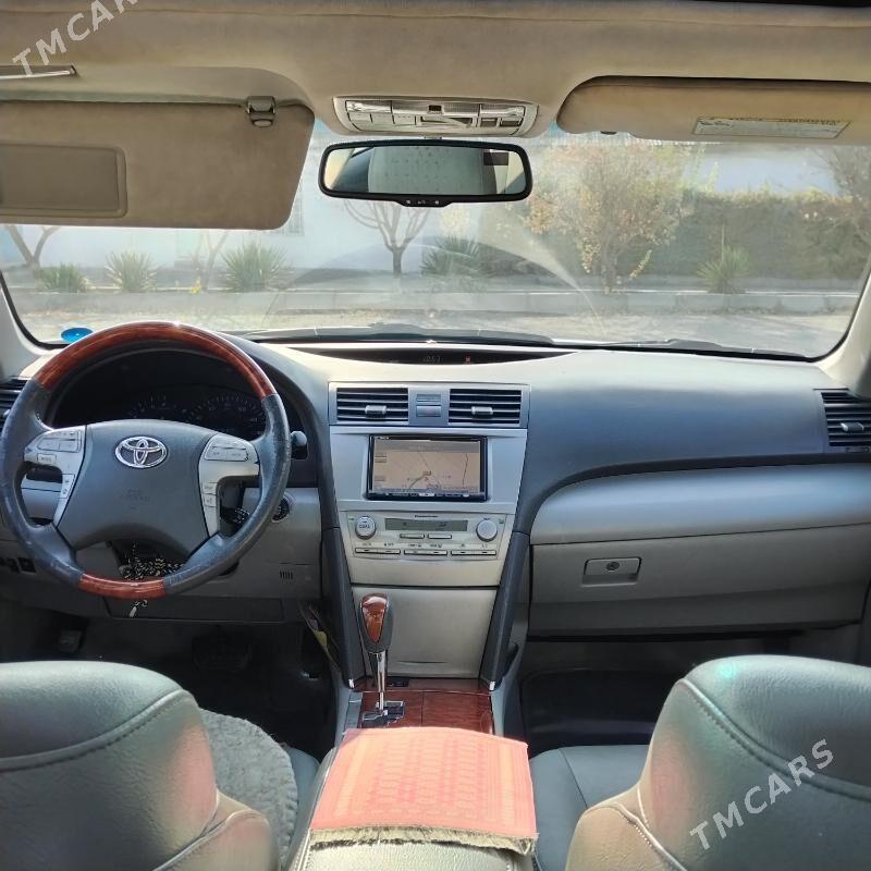 Toyota Camry 2010 - 250 000 TMT - Бедев - img 4