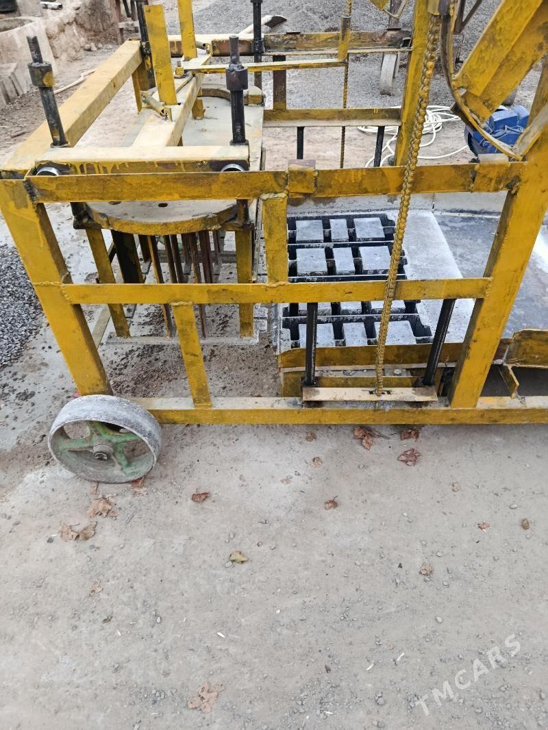 stanok ìş dur - Kaka - img 3