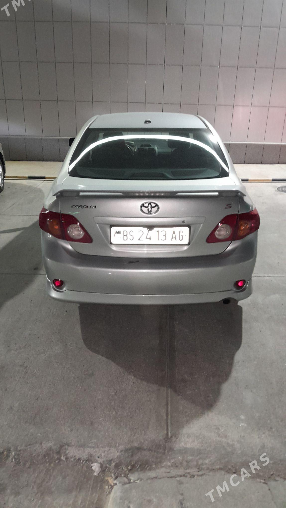 Toyota Corolla 2010 - 150 000 TMT - 8 мкр - img 2
