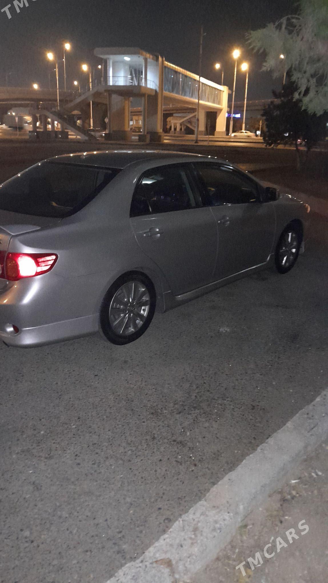 Toyota Corolla 2010 - 150 000 TMT - 8 мкр - img 5