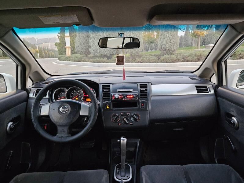 Nissan Versa 2010 - 119 000 TMT - Ашхабад - img 5