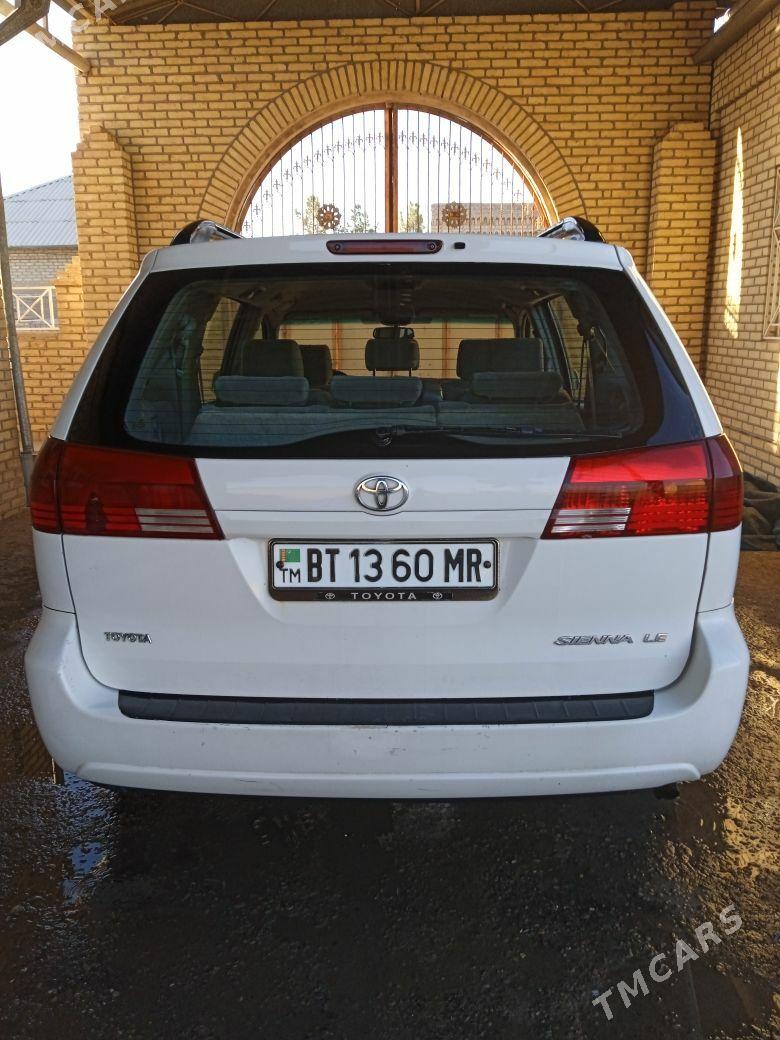Toyota Sienna 2005 - 225 000 TMT - Мары - img 7