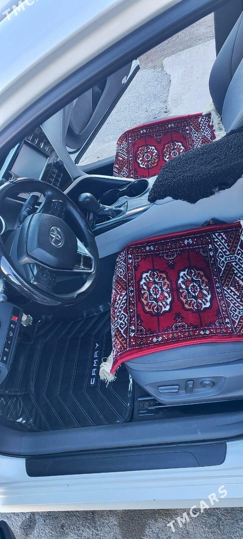 Toyota Camry 2019 - 255 000 TMT - Балканабат - img 5