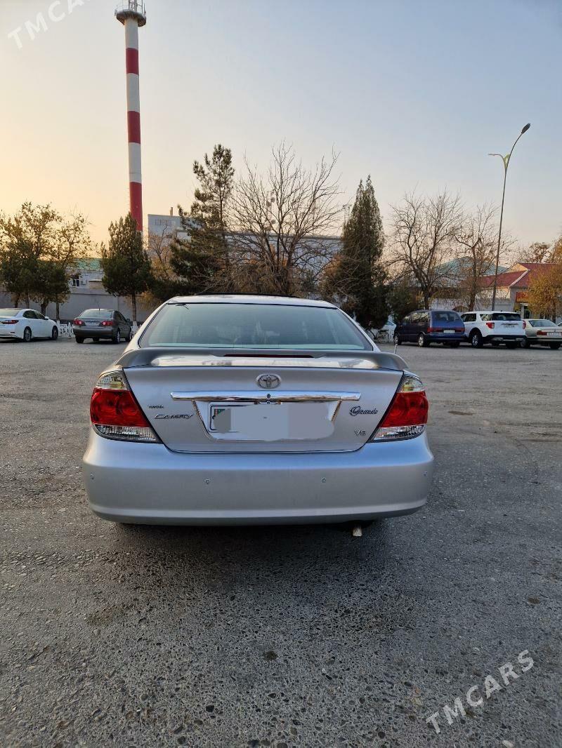 Toyota Camry 2003 - 240 000 TMT - Мары - img 3