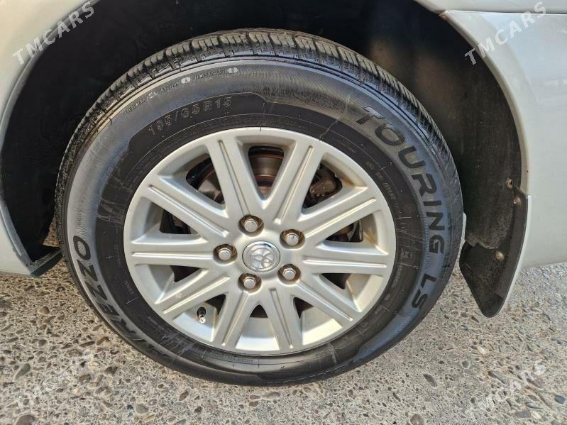 Toyota Camry 2003 - 240 000 TMT - Мары - img 4