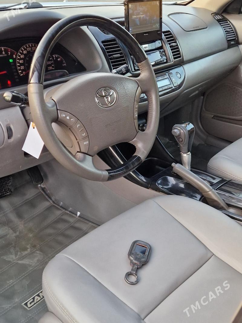 Toyota Camry 2003 - 240 000 TMT - Мары - img 8