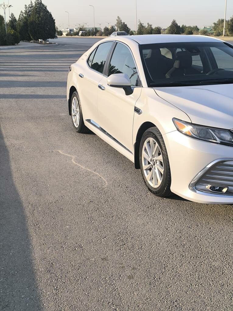 Toyota Camry 2021 - 285 000 TMT - Aşgabat - img 2