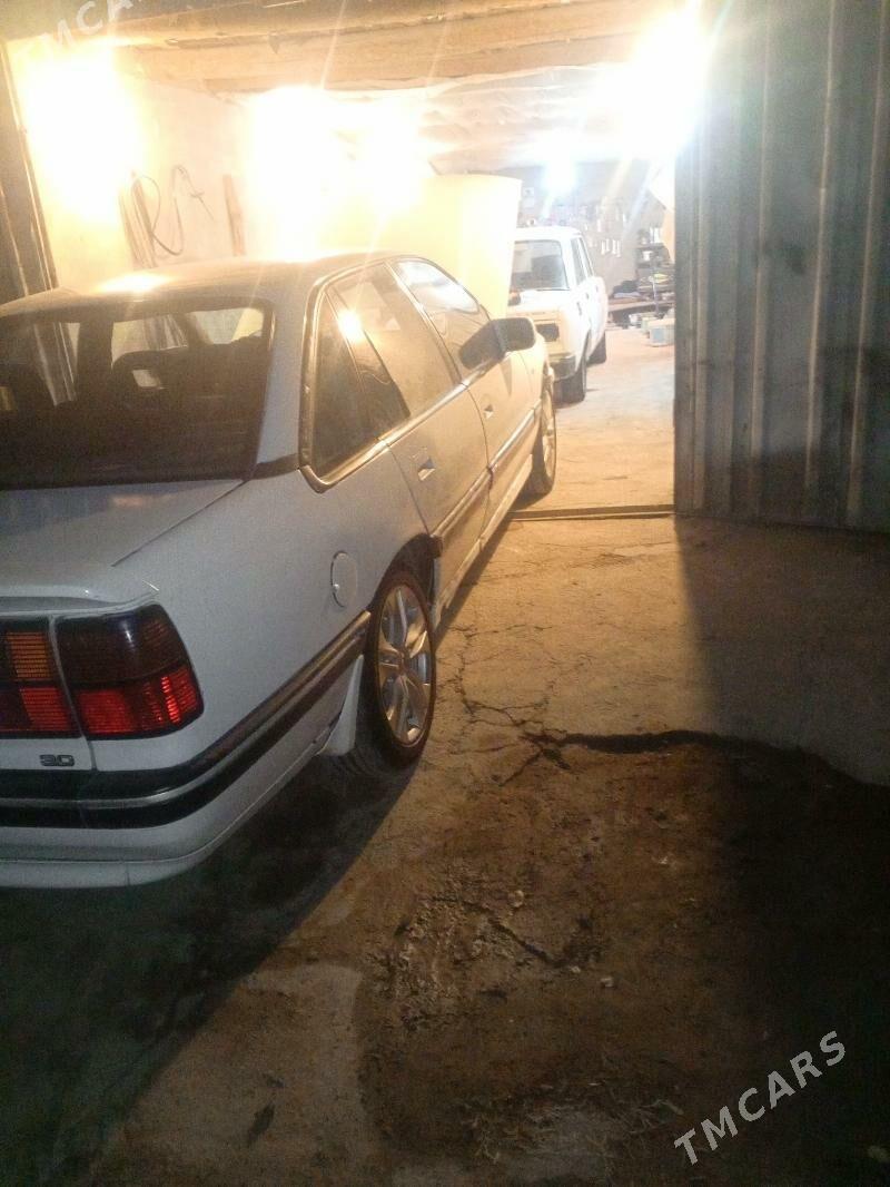 Opel Omega 1992 - 30 000 TMT - Мары - img 4