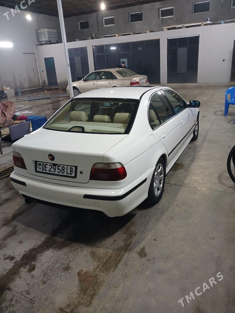 BMW 530 2002 - 120 000 TMT - Türkmenabat - img 4