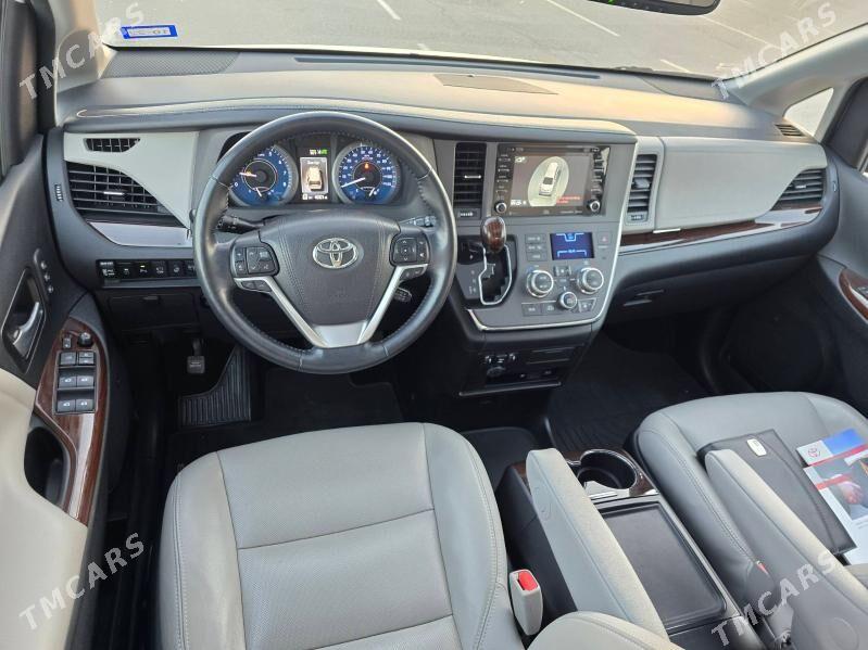 Toyota Sienna 2018 - 610 000 TMT - Ашхабад - img 4