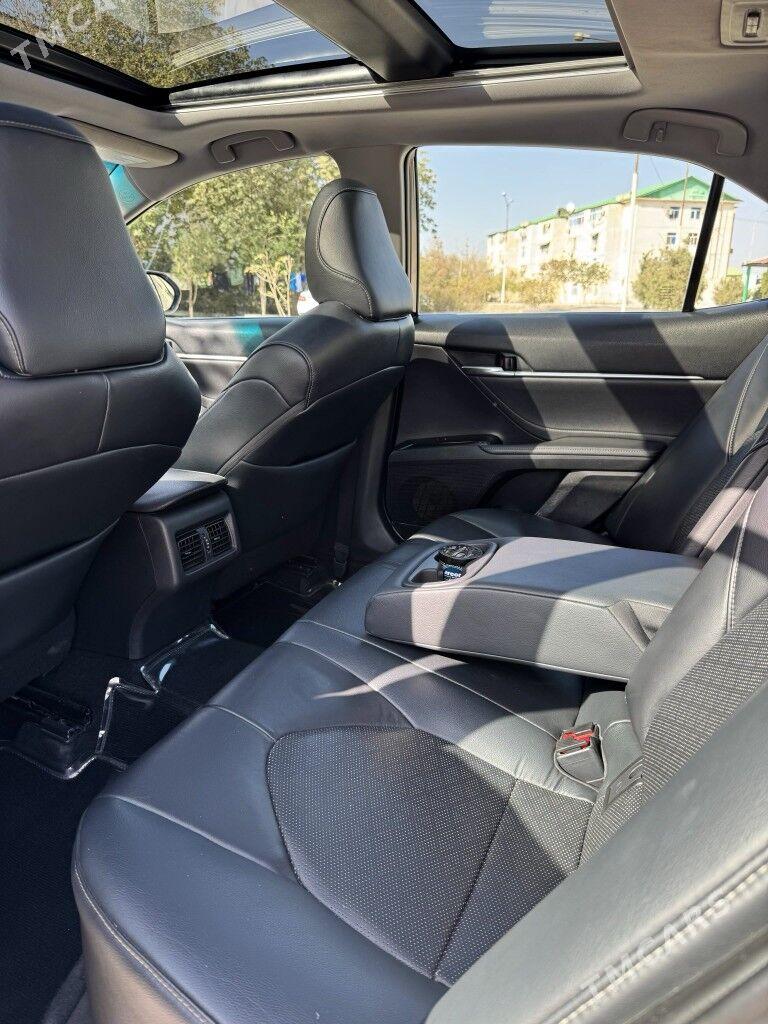 Toyota Camry 2018 - 315 000 TMT - Aşgabat - img 4