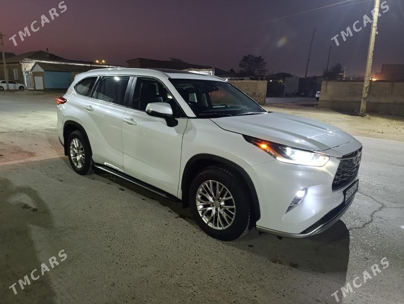 Toyota Highlander 2024 - 600 000 TMT - Теджен - img 4