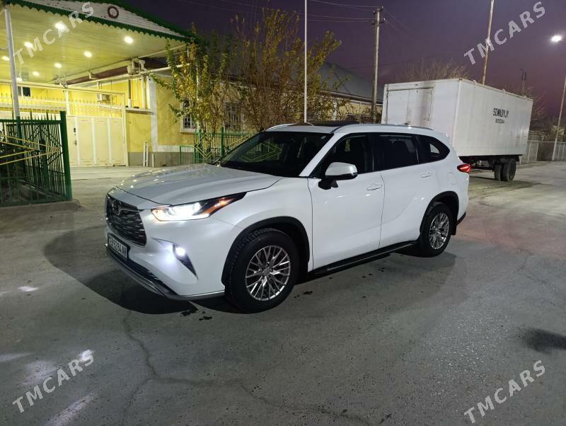 Toyota Highlander 2024 - 600 000 TMT - Теджен - img 3