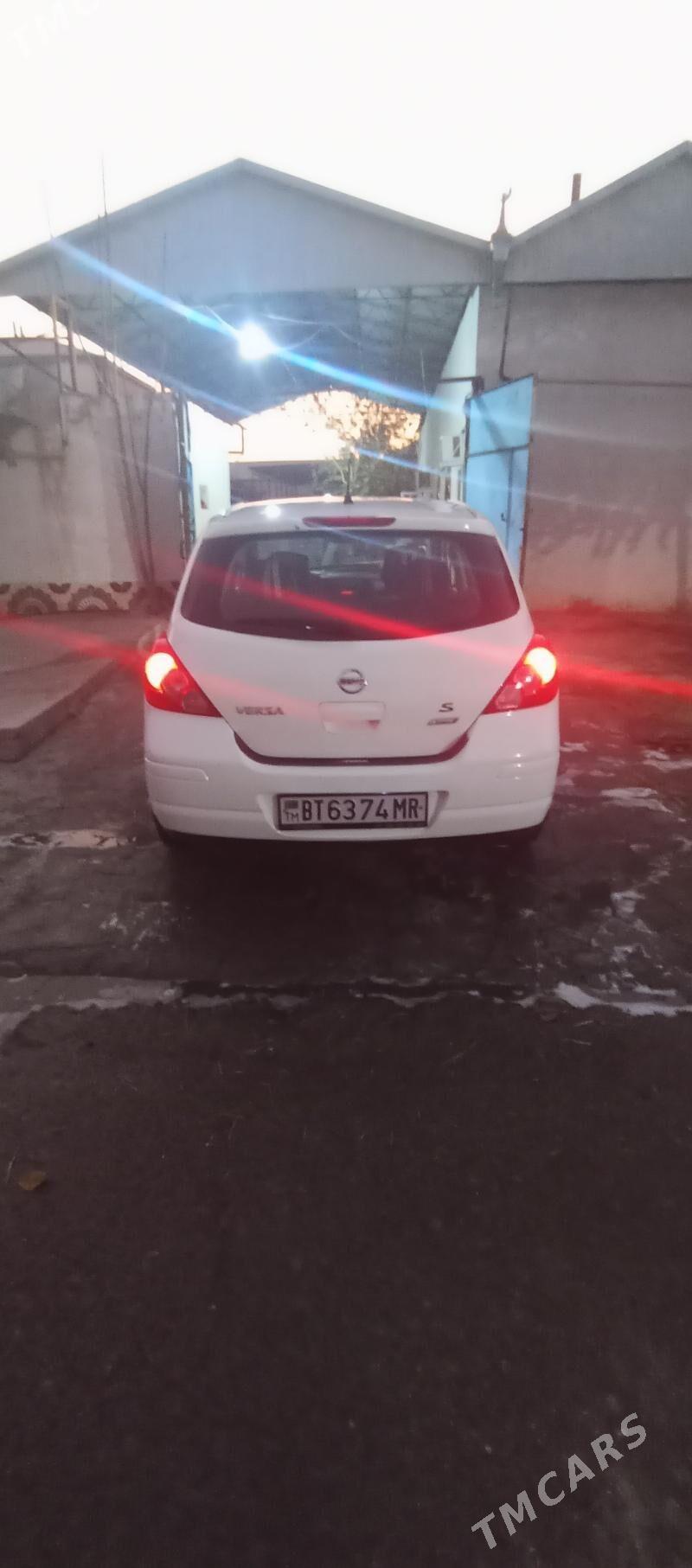 Nissan Versa 2012 - 130 000 TMT - Mary - img 3