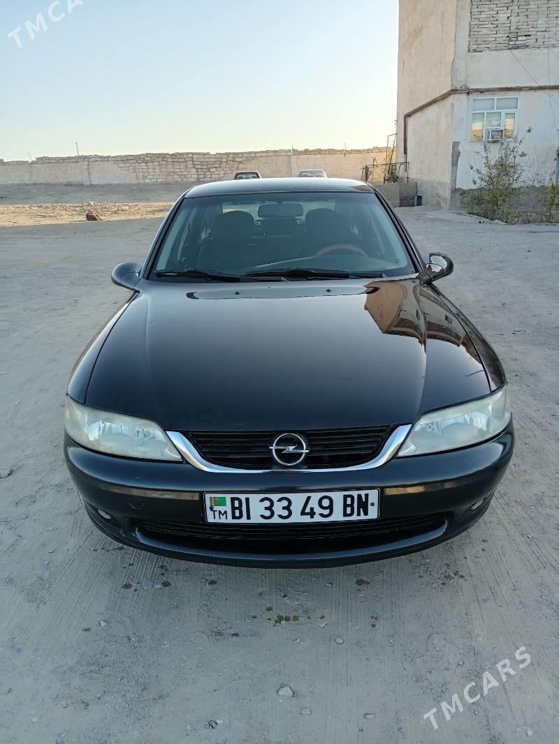 Opel Vectra 2001 - 80 000 TMT - Türkmenbaşy - img 3