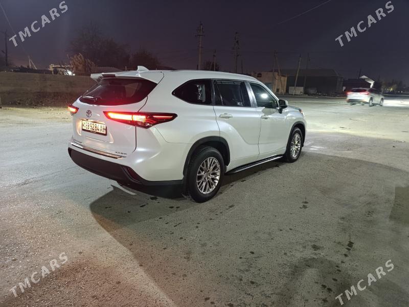 Toyota Highlander 2024 - 600 000 TMT - Теджен - img 2