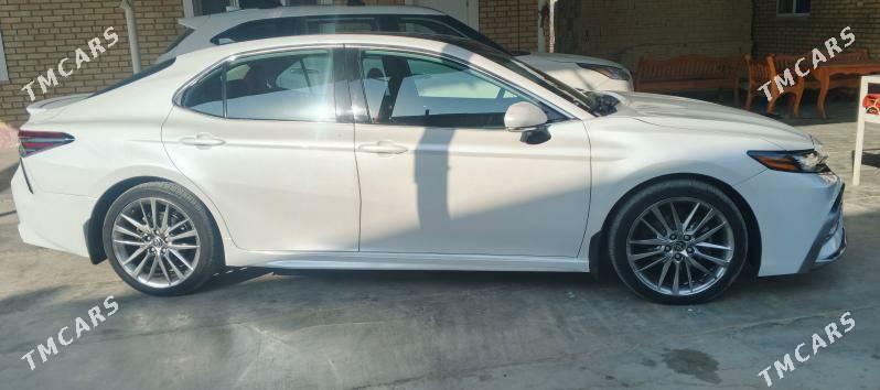 Toyota Camry 2021 - 355 000 TMT - Baýramaly - img 6