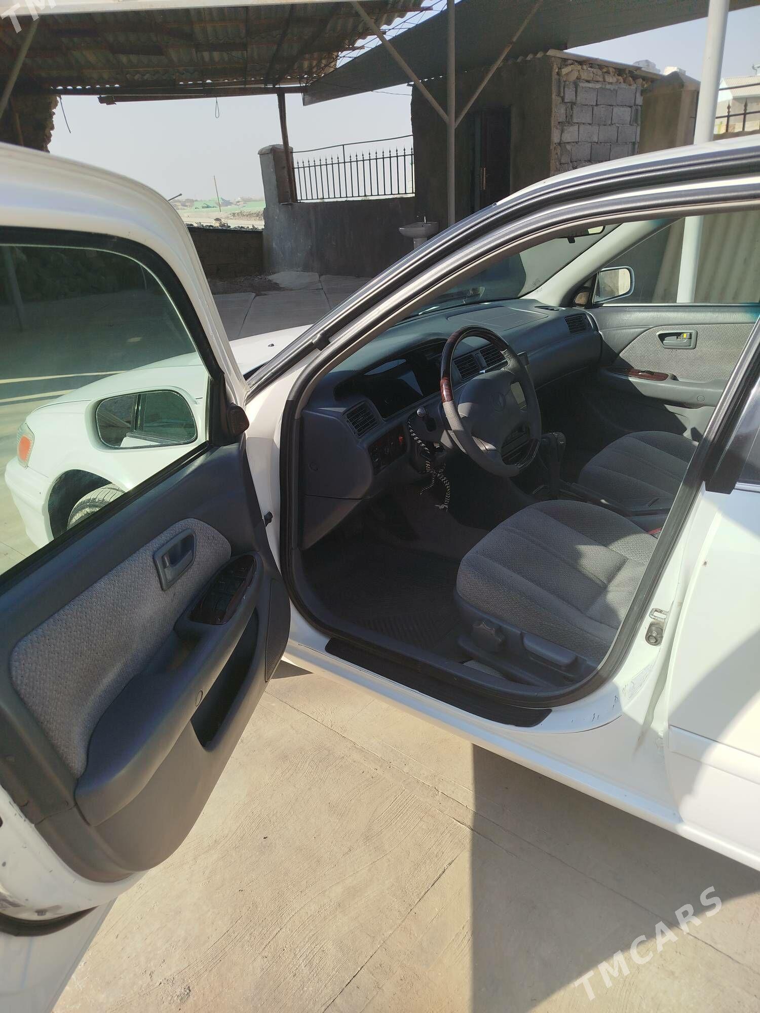 Toyota Camry 2000 - 195 000 TMT - Magdanly - img 5