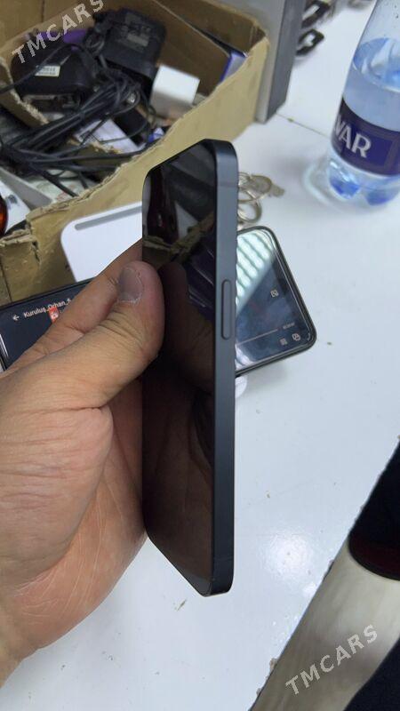 iPhone 16e - Aşgabat - img 3