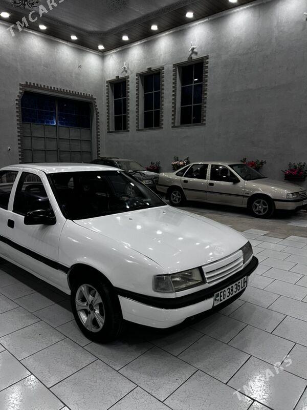 Opel Vectra 1992 - 30 000 TMT - Туркменабат - img 3