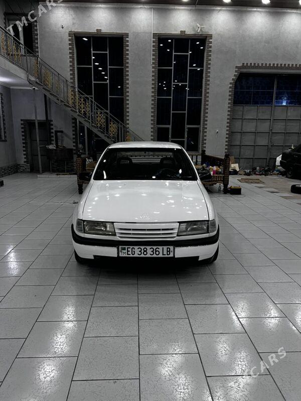 Opel Vectra 1992 - 30 000 TMT - Туркменабат - img 1