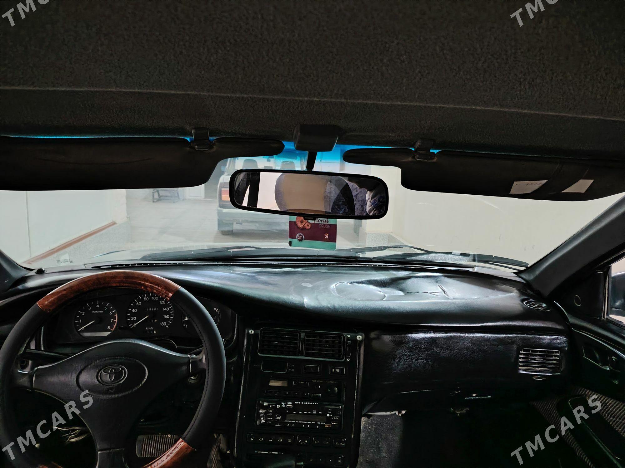 Toyota Corona 1992 - 60 000 TMT - Халач - img 5