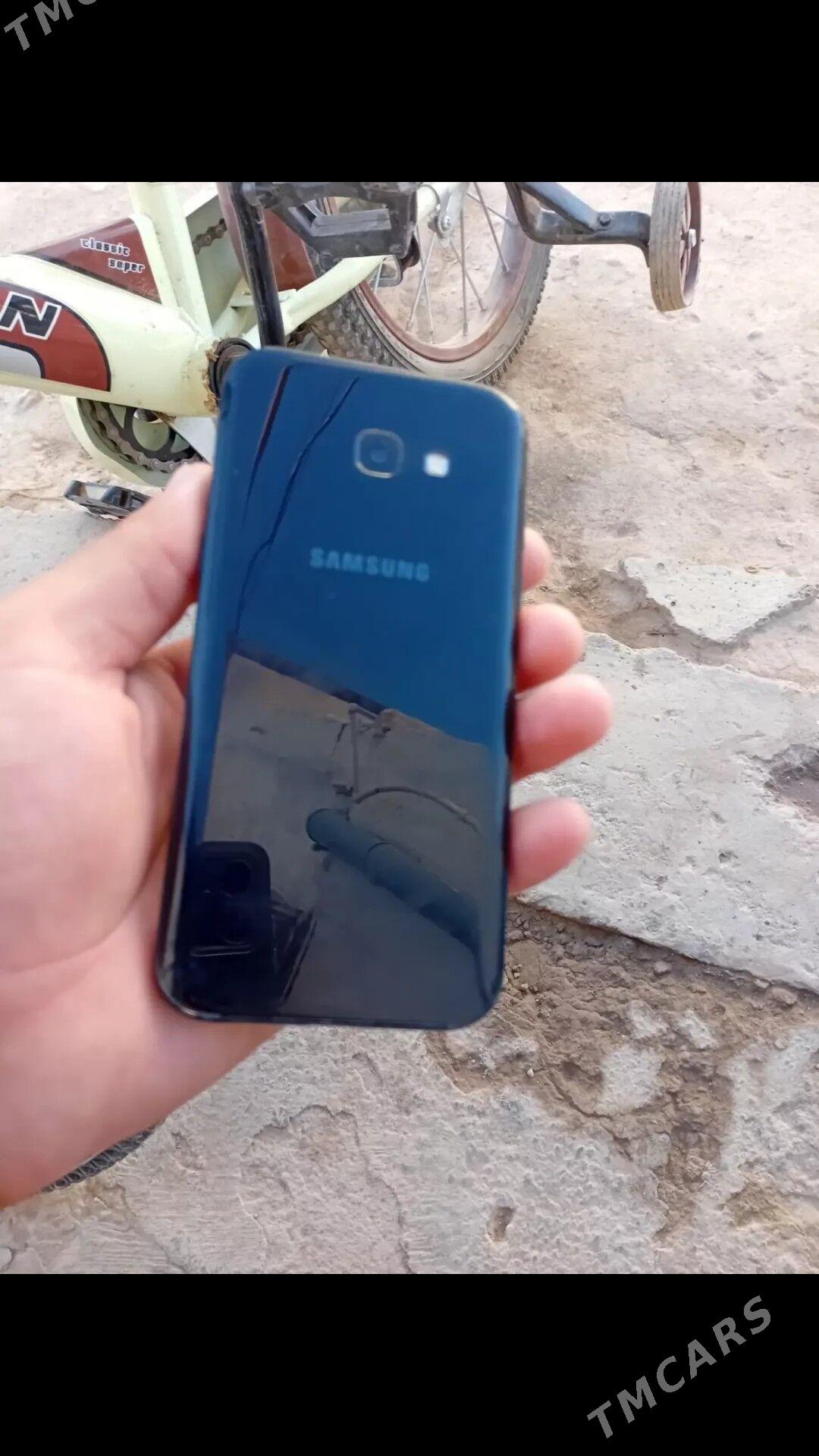 Samsunk a5 2017 - Чарджоу - img 2