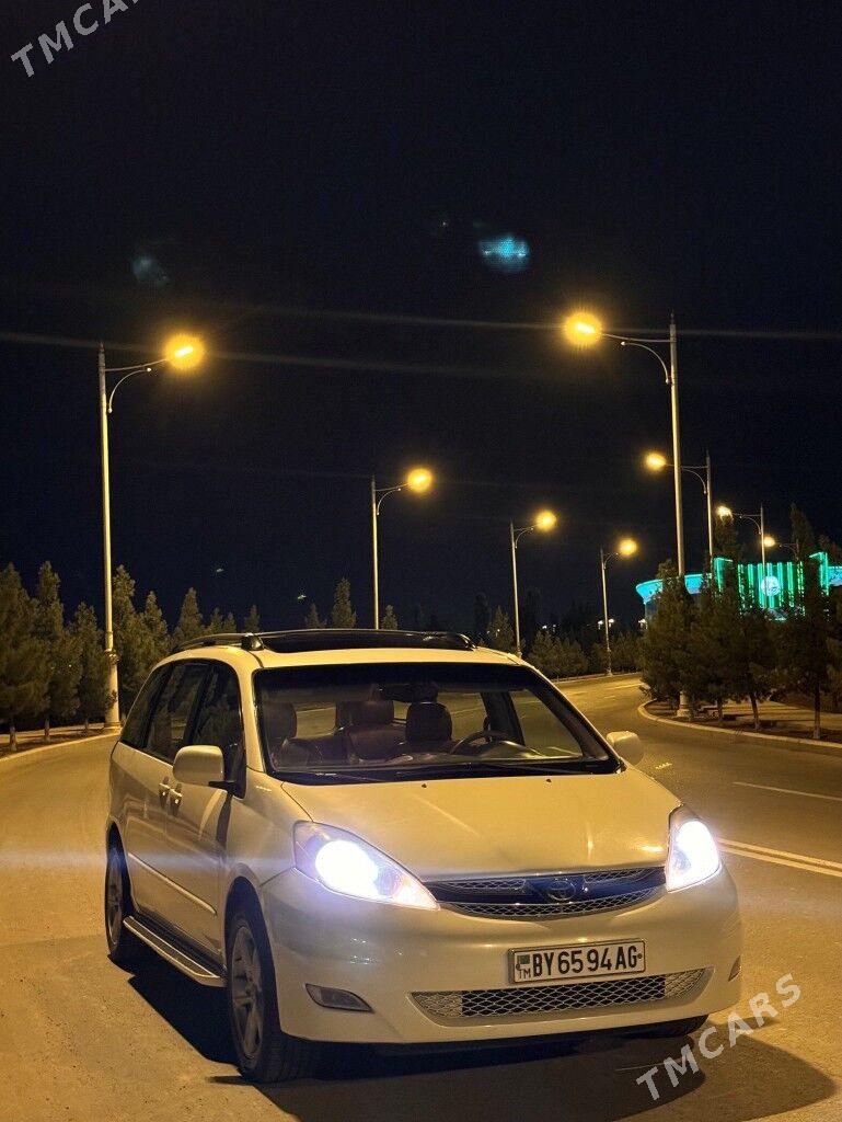 Toyota Sienna 2004 - 245 000 TMT - Хитровка - img 3