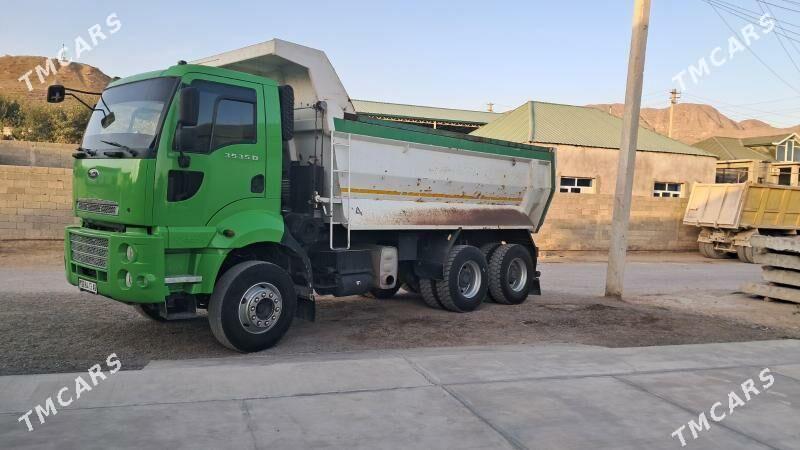 Ford Cargo 3535D 2013 - 550 000 TMT - Багир - img 2
