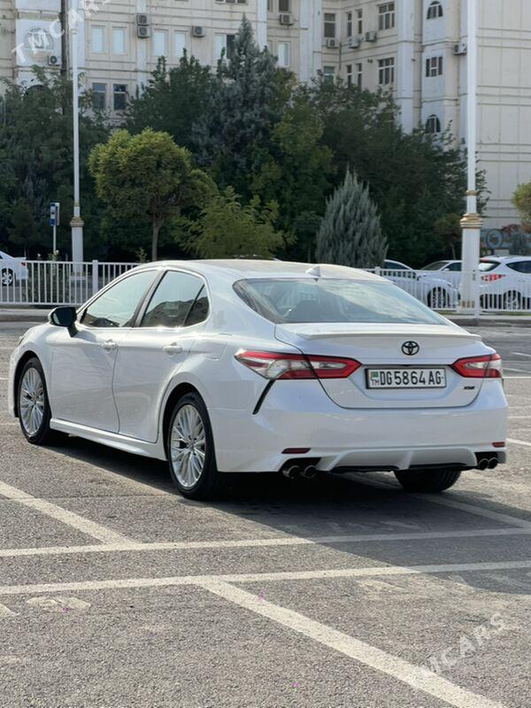 Toyota Camry 2019 - 320 000 TMT - 4 мкр - img 2