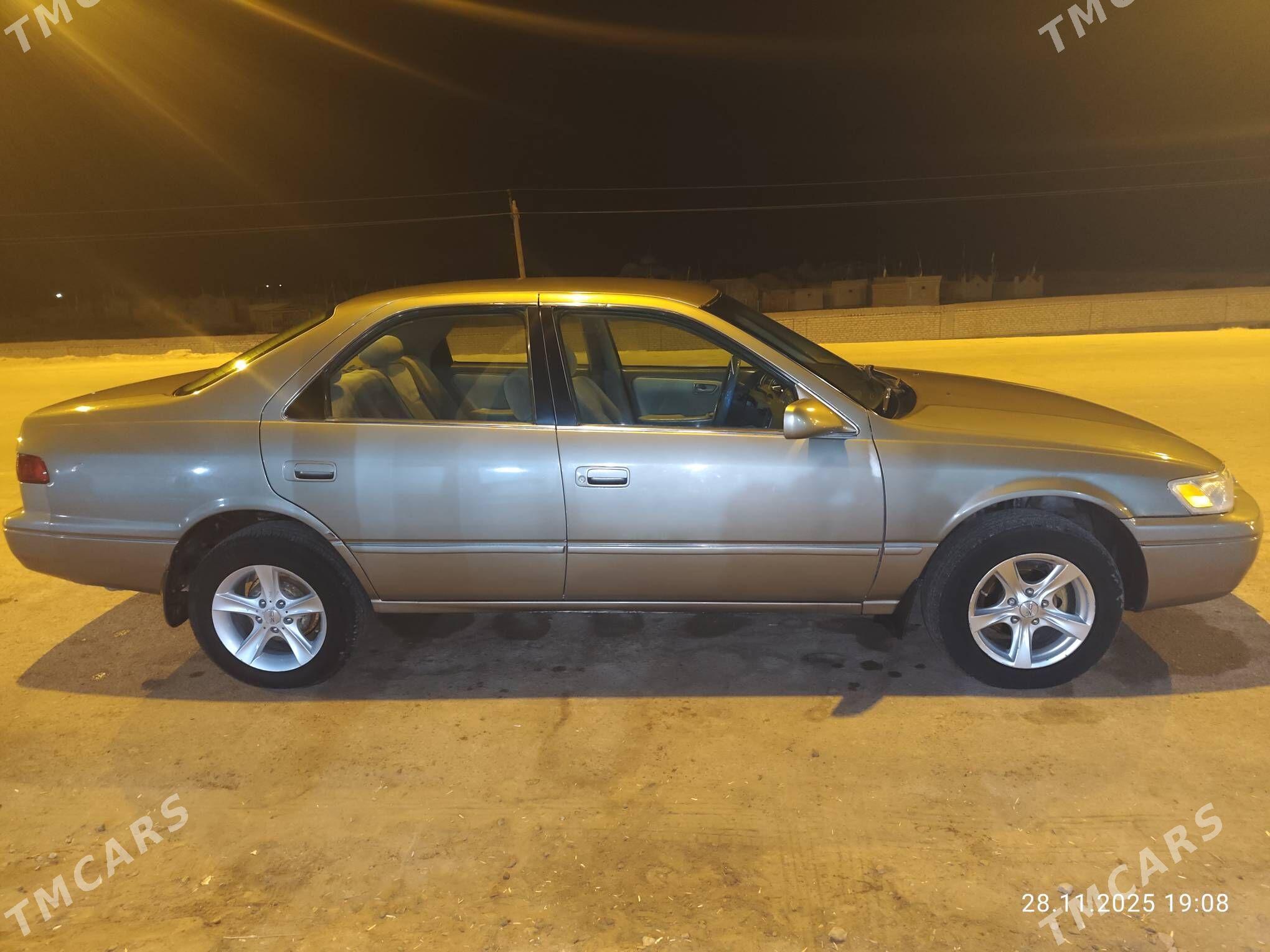 Toyota Camry 1998 - 117 000 TMT - Boldumsaz - img 6