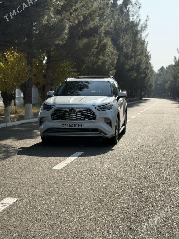 Toyota Highlander 2022 - 530 000 TMT - Мары - img 3