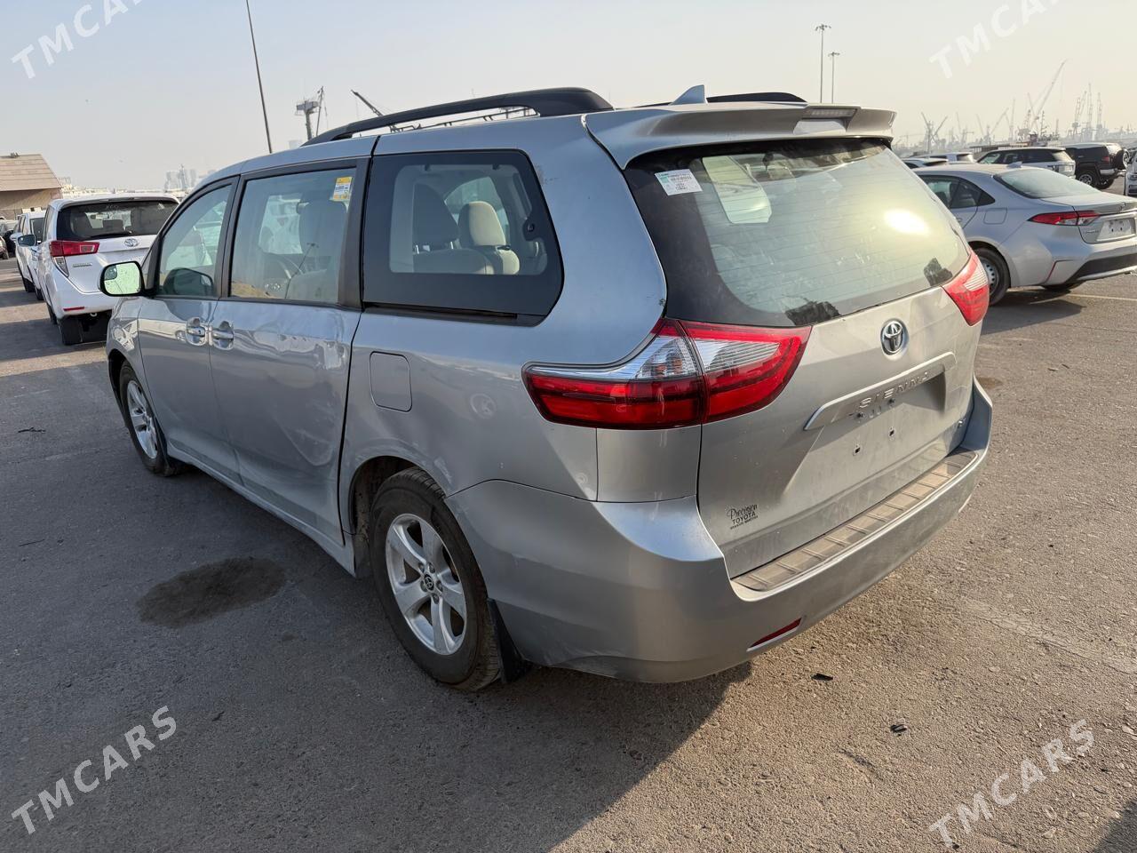 Toyota Sienna 2020 - 385 000 TMT - Мары - img 5