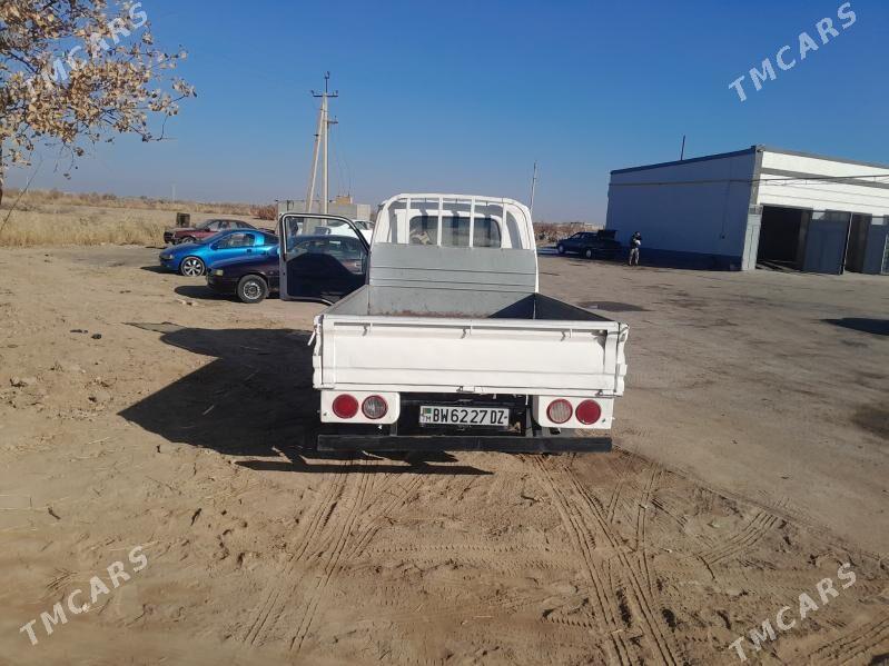 Kia Bongo 2002 - 85 000 TMT - Шабатский этрап - img 3