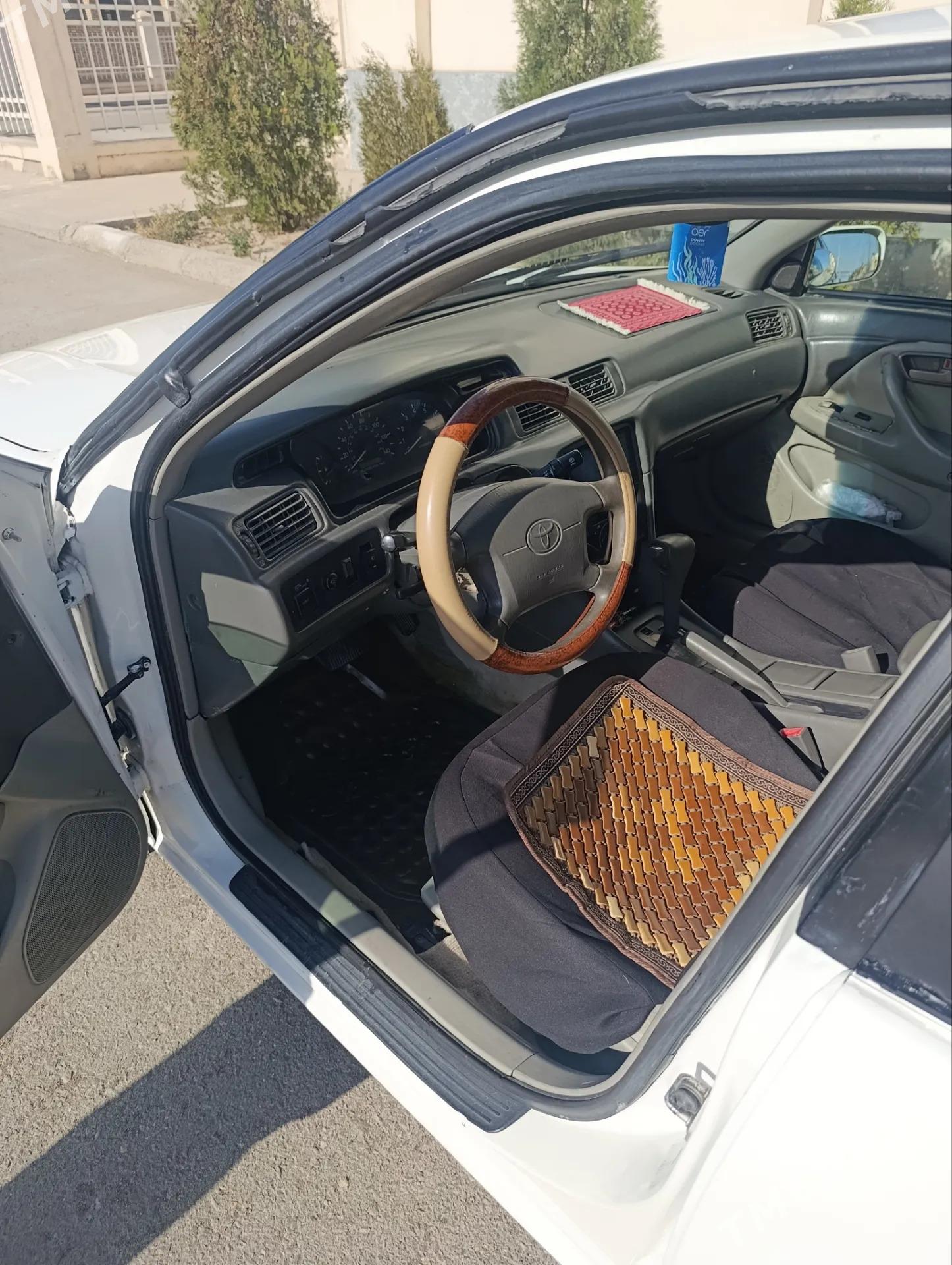 Toyota Camry 1998 - 120 000 TMT - Губадаг - img 6