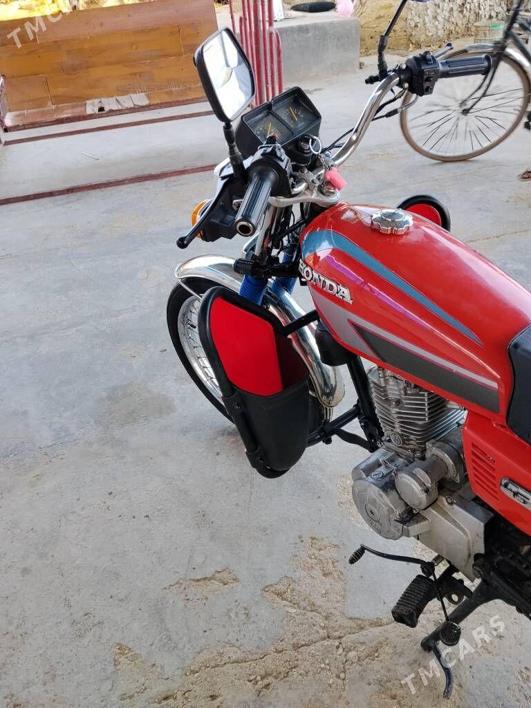 Fekon FK150-8G 2008 - 8 000 TMT - Этрек - img 7